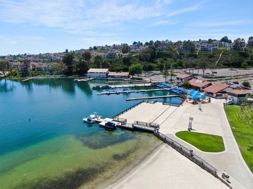 Who Has The Right To Develop A Pier?